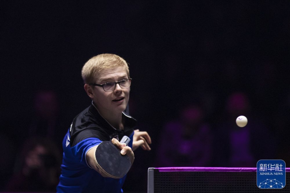 他总能在关 他总能在关